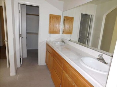 14286 La Paz Dr, Victorville, CA 92395 - photo 7