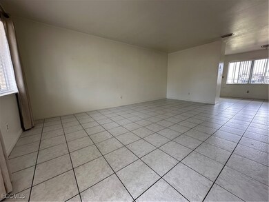 4613 SW 8th Place unit 4, Cape Coral, FL 33914 - photo 4