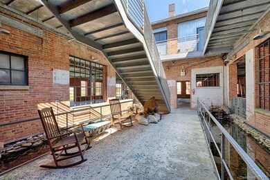 75 Thompson St unit J, Asheville, NC 28803 - photo 7