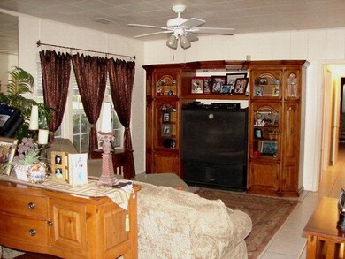 828 S Texas Blvd, Weslaco, TX 78596 - photo 4