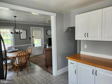 2084 Kramer Mill Rd, Stevens, PA 17578 - photo 7