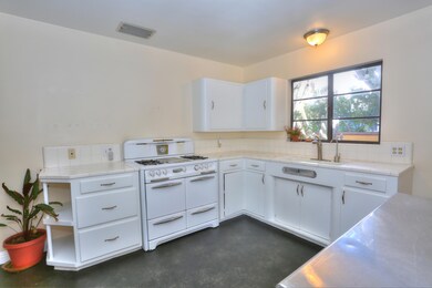 2W7A3969_70_71_tonemapped