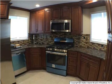 120 John St, Staten Island, NY 10302 - photo 4