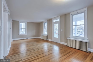 132 E Caracas Ave, Hershey, PA 17033 - photo 6