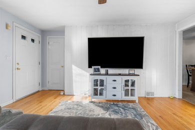 68 Dominican Rd, Branford, CT 06405 - photo 6