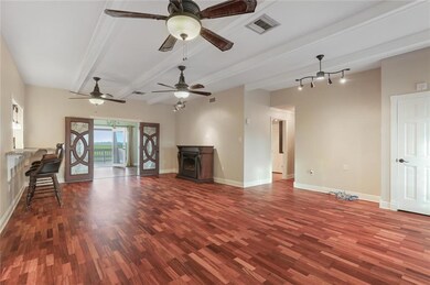 Multiple ceiling fans throughout the house!  Beame