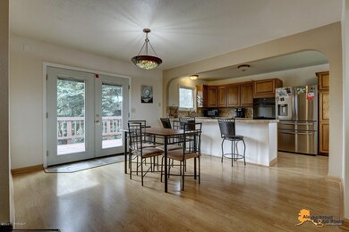 7141 Viburnum Dr, Anchorage, AK 99507 - photo 4