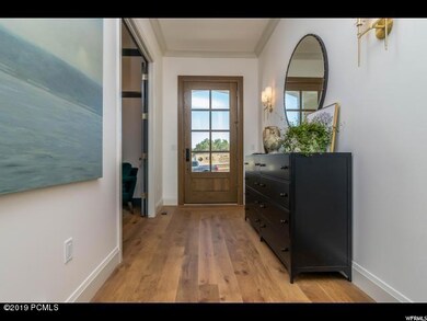 1862 E Quail Crest Ln, Sandy, UT 84092 - photo 3