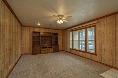 429 Harmon Rd, Hurst, TX 76053 - photo 4