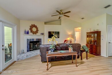 12-web-or-mls-JN 14256 Portulacia Ave S