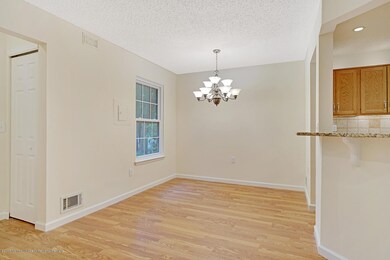 233 Azalea Cir Jackson NJ-large-005-7-In