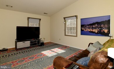 616 Maplewood Ave, Mohnton, PA 19540 - photo 4