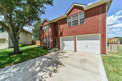 4401 W Parma Dr, Rosenberg, TX 77471 - photo 2