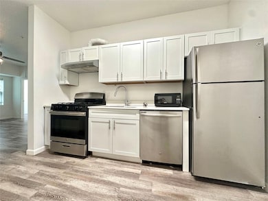 911 W 22nd St unit 305, Austin, TX 78705 - photo 3