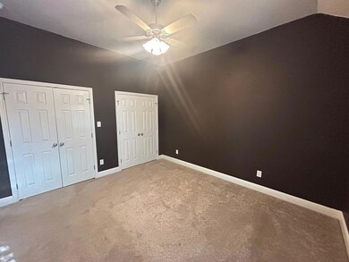 553 W Oak St, Decatur, TX 76234 - photo 6