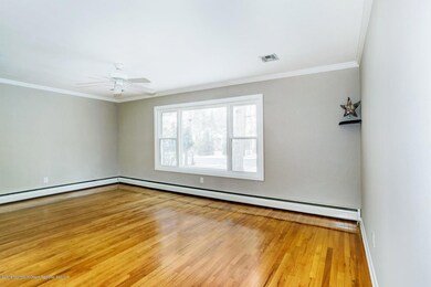 208 Pinecrest Rd, Oakhurst, NJ 07755 - photo 7