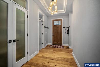 411 NW Crater Lake Dr, Dallas, OR 97338 - photo 5