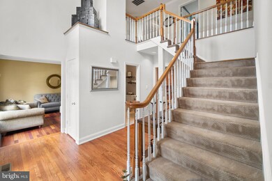 12927 Mccubbin Ln, Germantown, MD 20874 - photo 2