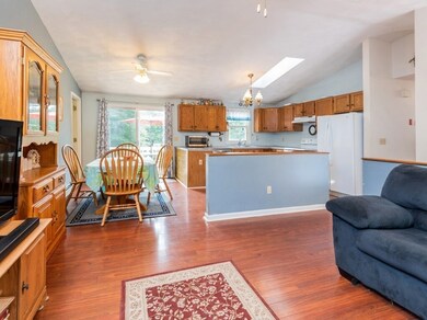 4 Colonial Rd, Douglas, MA 01516 - photo 7