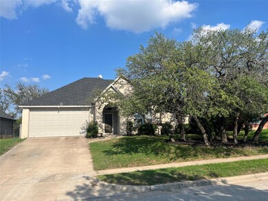 725 Ridgeway Blvd, Weatherford, TX 76086 - photo 4