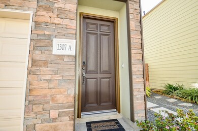 1307 Studer St unit A, Houston, TX 77007 - photo 3