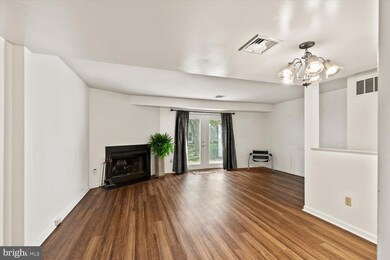 204 Barrington Ct, Palmyra, PA 17078 - photo 3