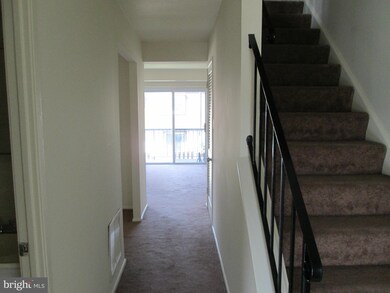 2370 Sun Valley Cir unit 2-J, Silver Spring, MD 20906 - photo 3
