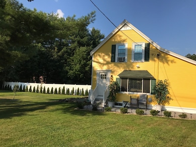 91 Lawrence Rd, Salem, NH 03079 - photo 3