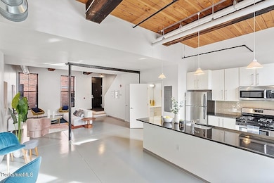 Cable Mills unit 23, Williamstown, MA 01267 - photo 2