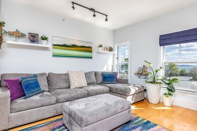 168 Humphrey St unit PHA, Swampscott, MA 01907 - photo 2