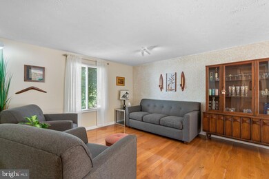 9365 Dewlit Way, Columbia, MD 21045 - photo 3