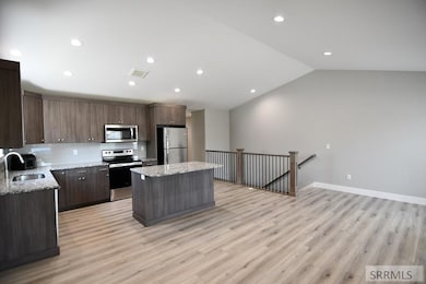 Living Room/Kitchen