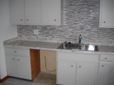 Modern Neutral Kitchen