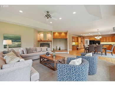 Living Room/Dining Room