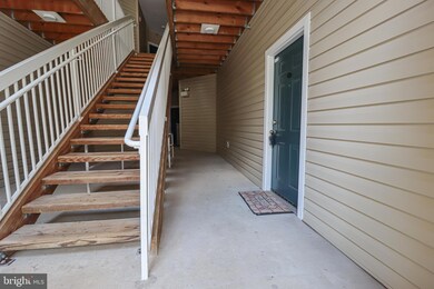 42420 Hollyhock Terrace unit 104, Ashburn, VA 20148 - photo 3