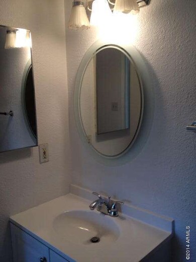 Guestbath3