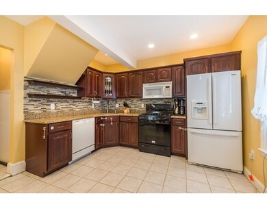 82 Hurd Ave, Saugus, MA 01906 - photo 2