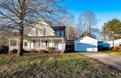 212 Tarrington Dr, Statesville, NC 28625 - photo 2