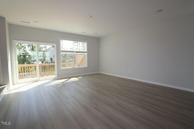 FST 560 living