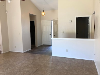 5533 W Cholla St, Glendale, AZ 85304 - photo 5