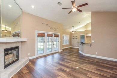 10305 Nightwind Cir, Cantonment, FL 32533 - photo 6
