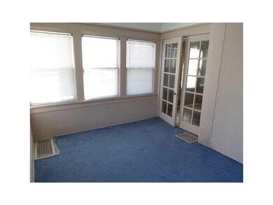 4-Seasons Porch/Room.