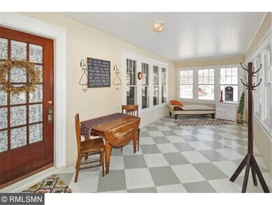 Welcoming and sunny front porch. Super extra livin