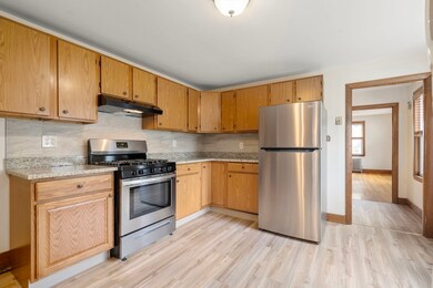 147 River St unit 2, Cambridge, MA 02139 - photo 4