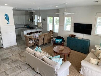 6THC living area
