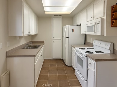 2694 Del Norte Place, Highland, CA 92346 - photo 3