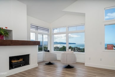 440 CAPES DR. (INTERIOR) (2)
