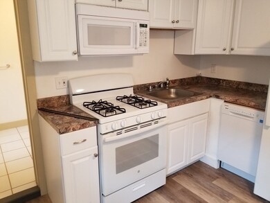 72 Bridge St unit 2, Salem, MA 01970 - photo 7