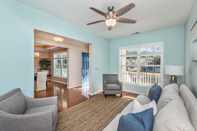 2937ThornroseLn07