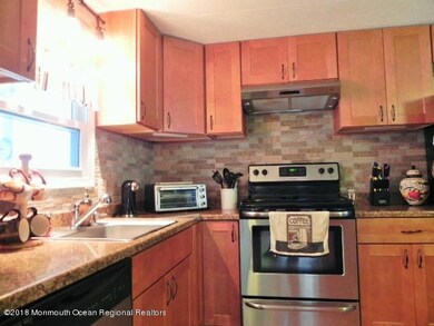 8 Linden Ct, Whiting, NJ 08759 - photo 7